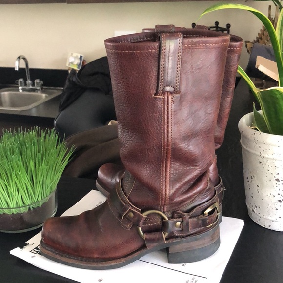 Frye Signature Harness Boots - Picture 3 of 17